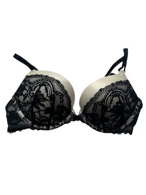 Victoria’s Secret Black Lace Overlay Bombshell Padded Push-Up Bra 34B